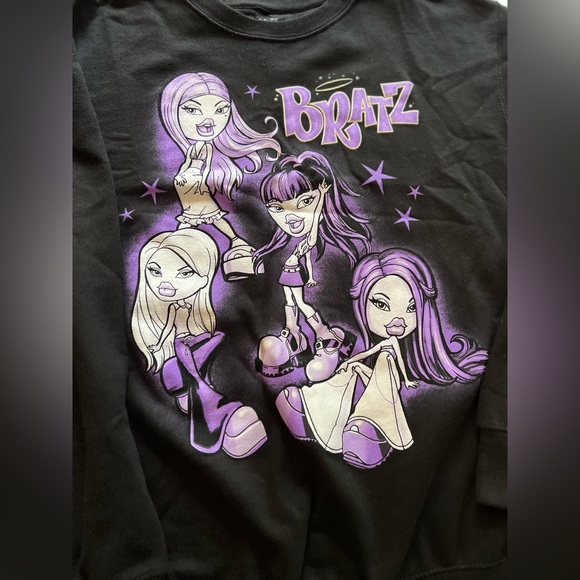 bratz doll Crew neck Sweatshirt Women’s Size Medium Oversized Purple Black NWOT - Picture 2 of 5